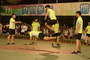 娱乐吃瓜酱花样跳绳